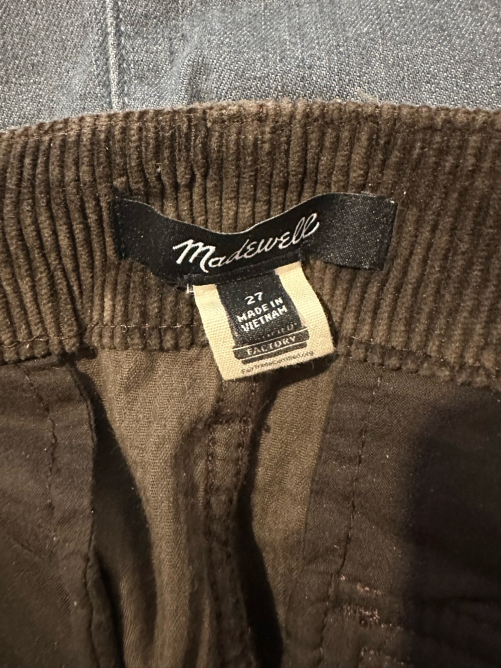 Women’s Brown Corduroy Wide-Leg Pants - Picture 4 of 4